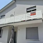 Appartamento Gigi House - Piazza Mazzini - 200m Dal Mare Con Posto Lido di Jesolo