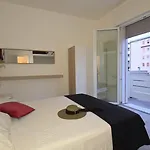 Appartamento Gigi House - Piazza Mazzini - 200m Dal Mare Con Posto